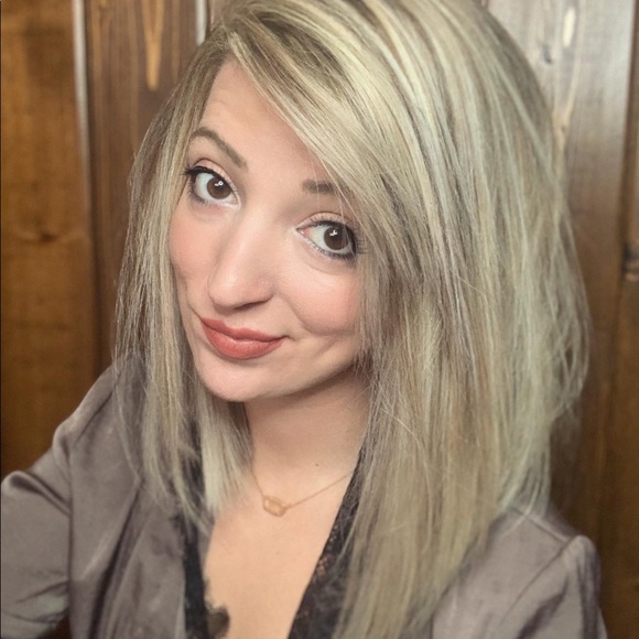 Meet your Posher, Jessie - Picture 3 of 6